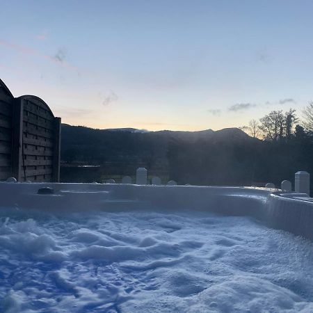Semi Detached Cottage Snowdonia With Hot Tub Tal-y-Cafn Luaran gambar